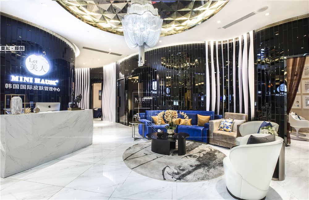 美容會(huì)所大廳裝修實(shí)景圖