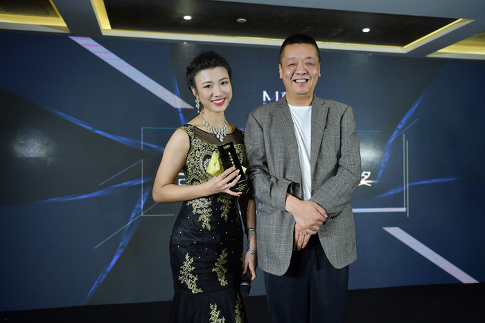 精英設(shè)計(jì)師鄺爻年