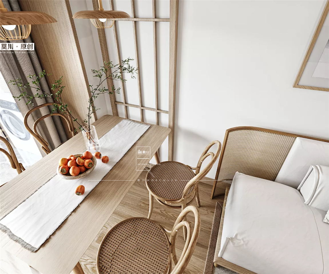 餐桌特寫(xiě).jpg 餐桌特寫(xiě).jpg