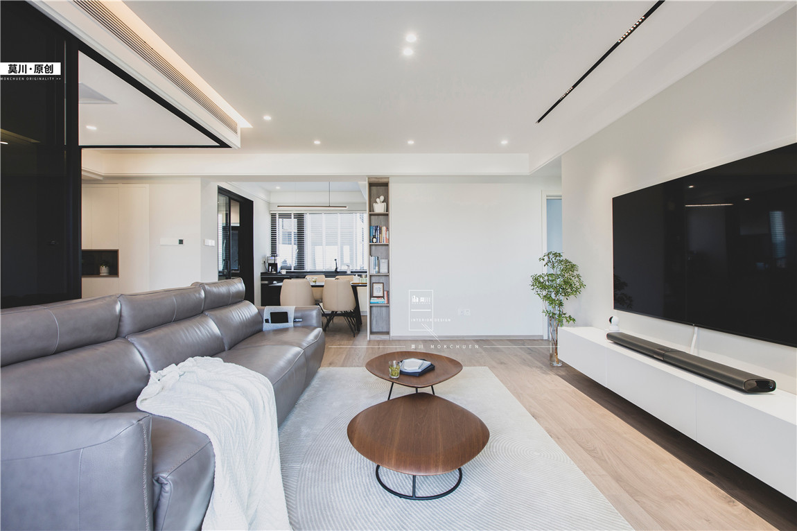 1 (11).jpg 1 (11).jpg