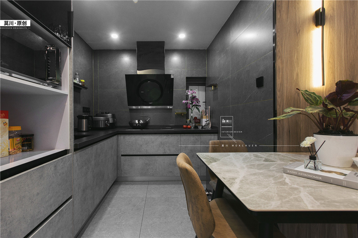 1 (12).JPG 1 (12).JPG