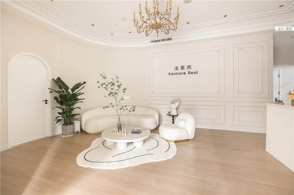 1 (12).jpg 1 (12).jpg